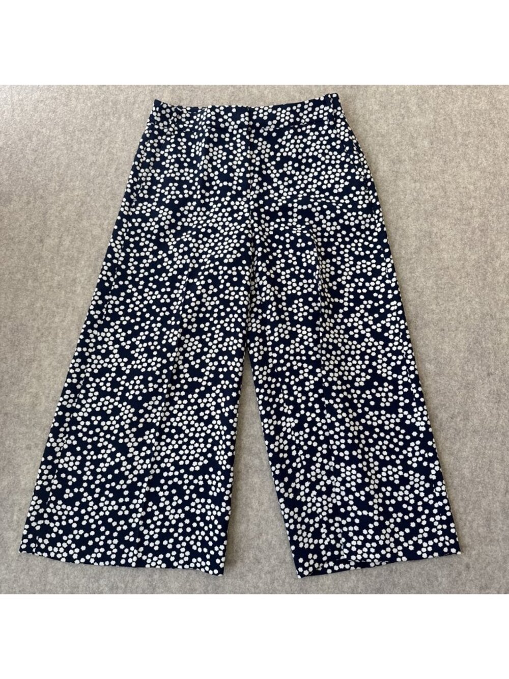 Boden Nancy Culottes Womens 2P Navy Floral High Waist Cropped